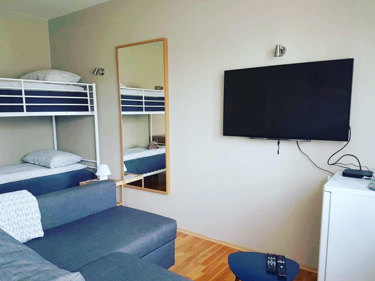 Akureyri Central Rooms エクステリア 写真