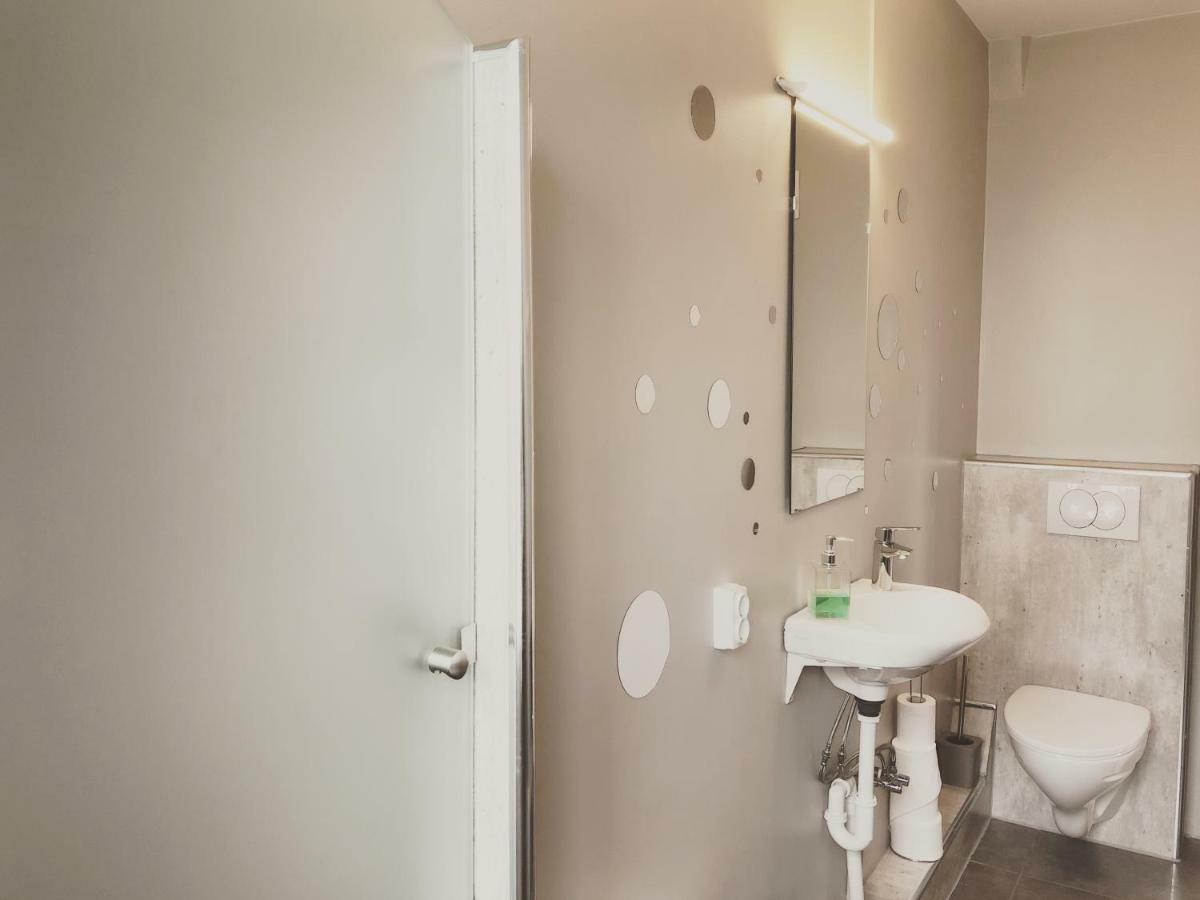 Akureyri Central Rooms エクステリア 写真